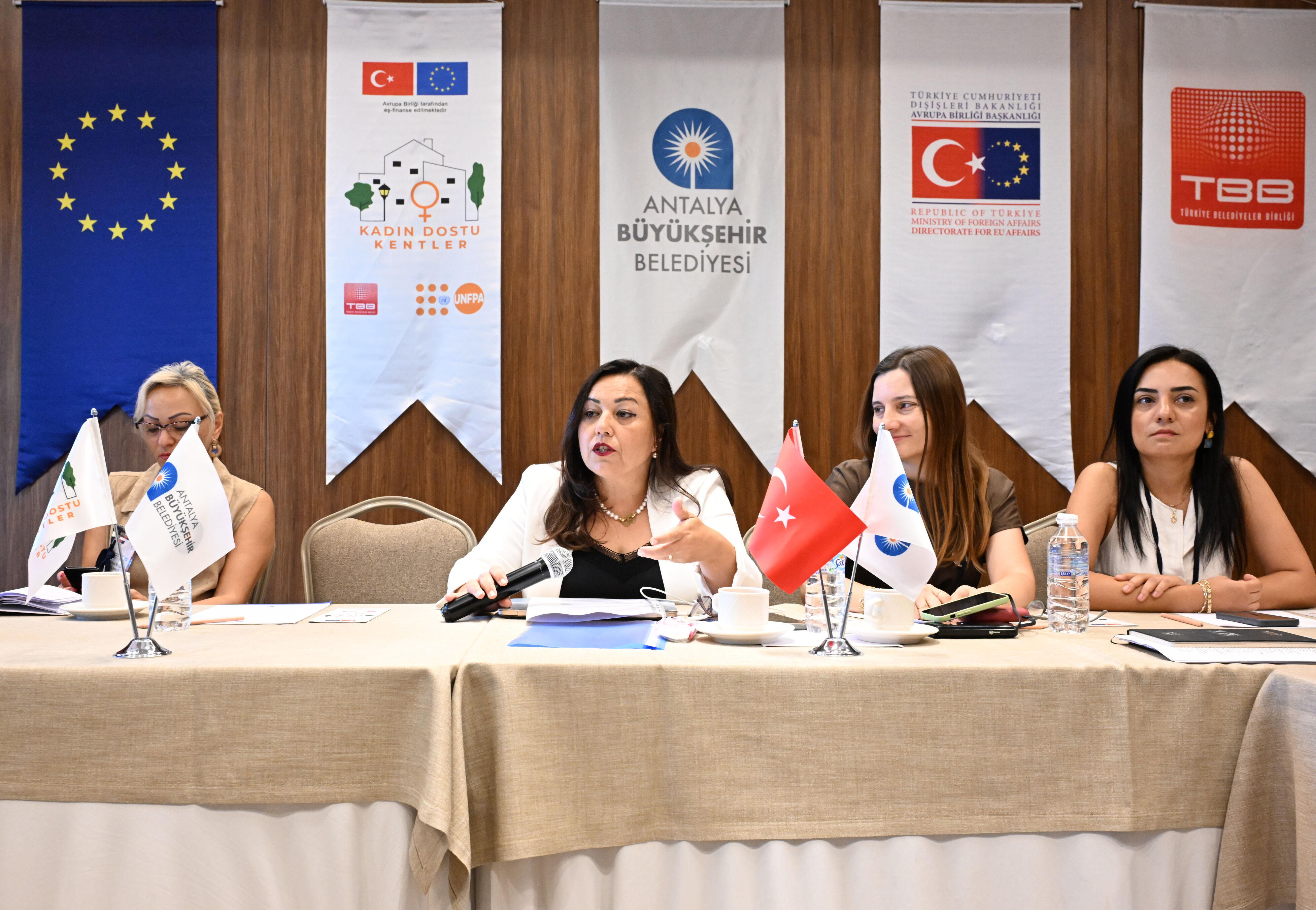 Büyükşehir Ev Sahipliğinde Kadın Dostu Kentler Eğitimi Düzenlendi (4)