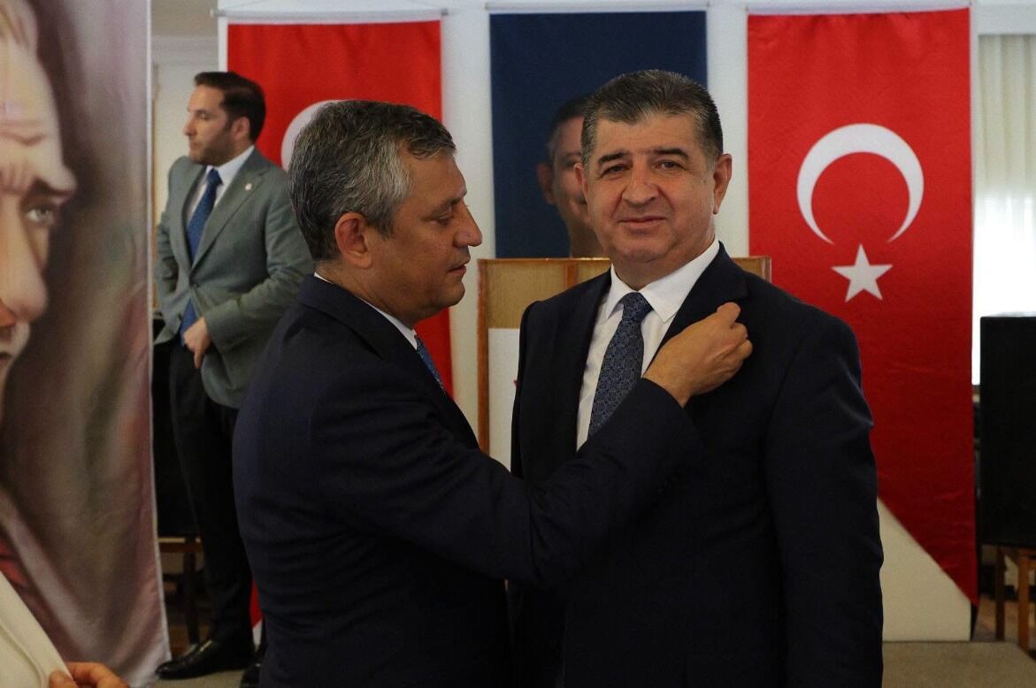 Cavi̇t Ve Özgür