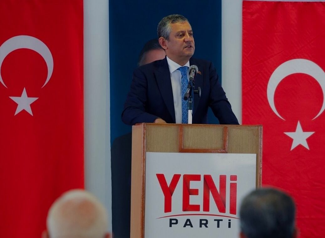 öZGÜR ÖZEL-4