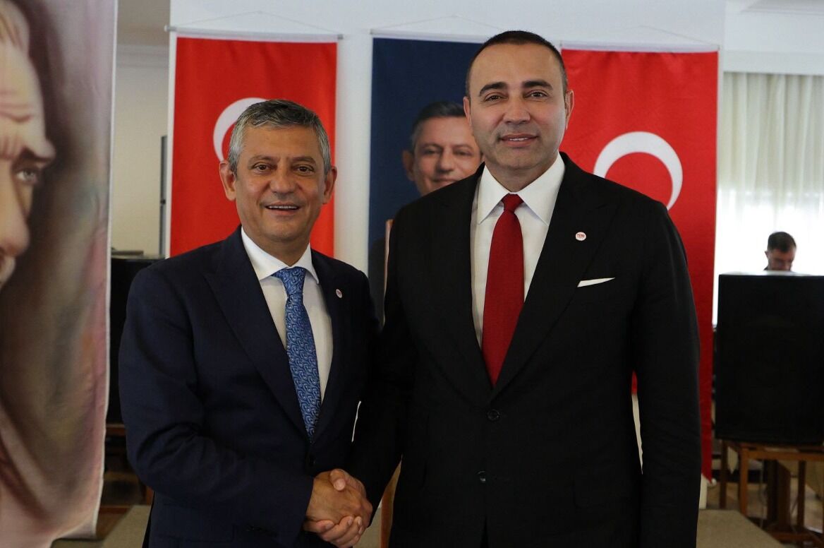 AYKUT VE ÖZGÜR