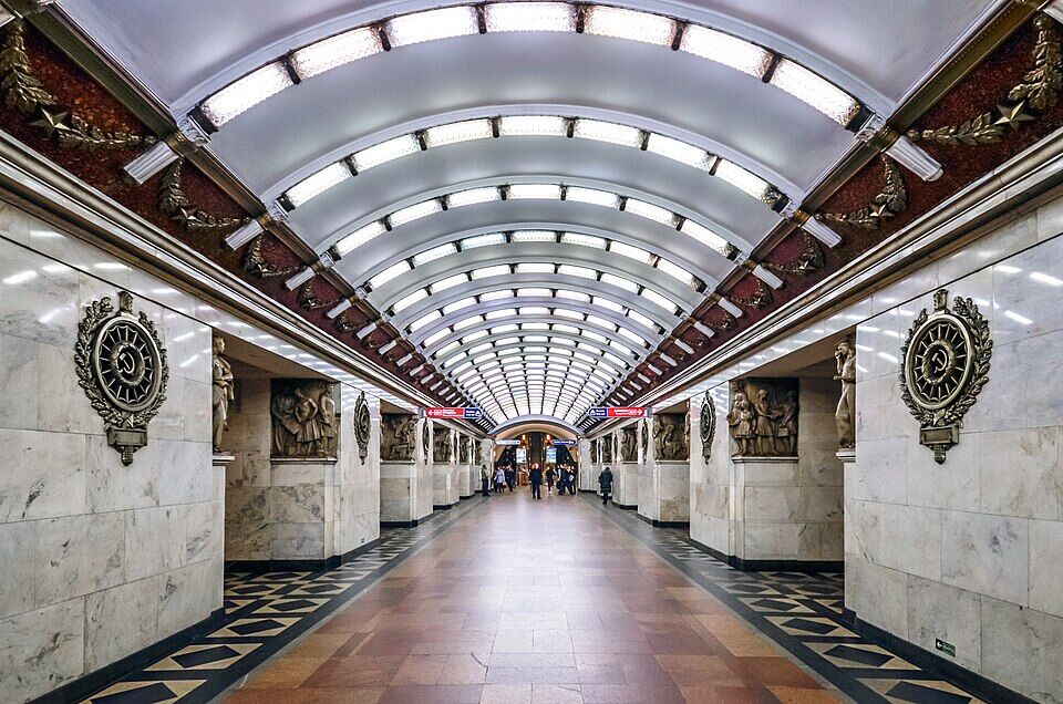 Petersburg-Metro S P B Line1 Narvskaya1