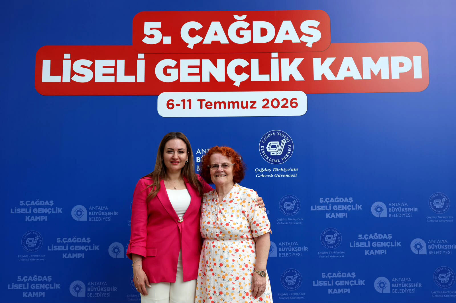 O Z D E M I R 5. C A G D A S L I S E L I G E N C L I K K A M P I N 1404980 417478