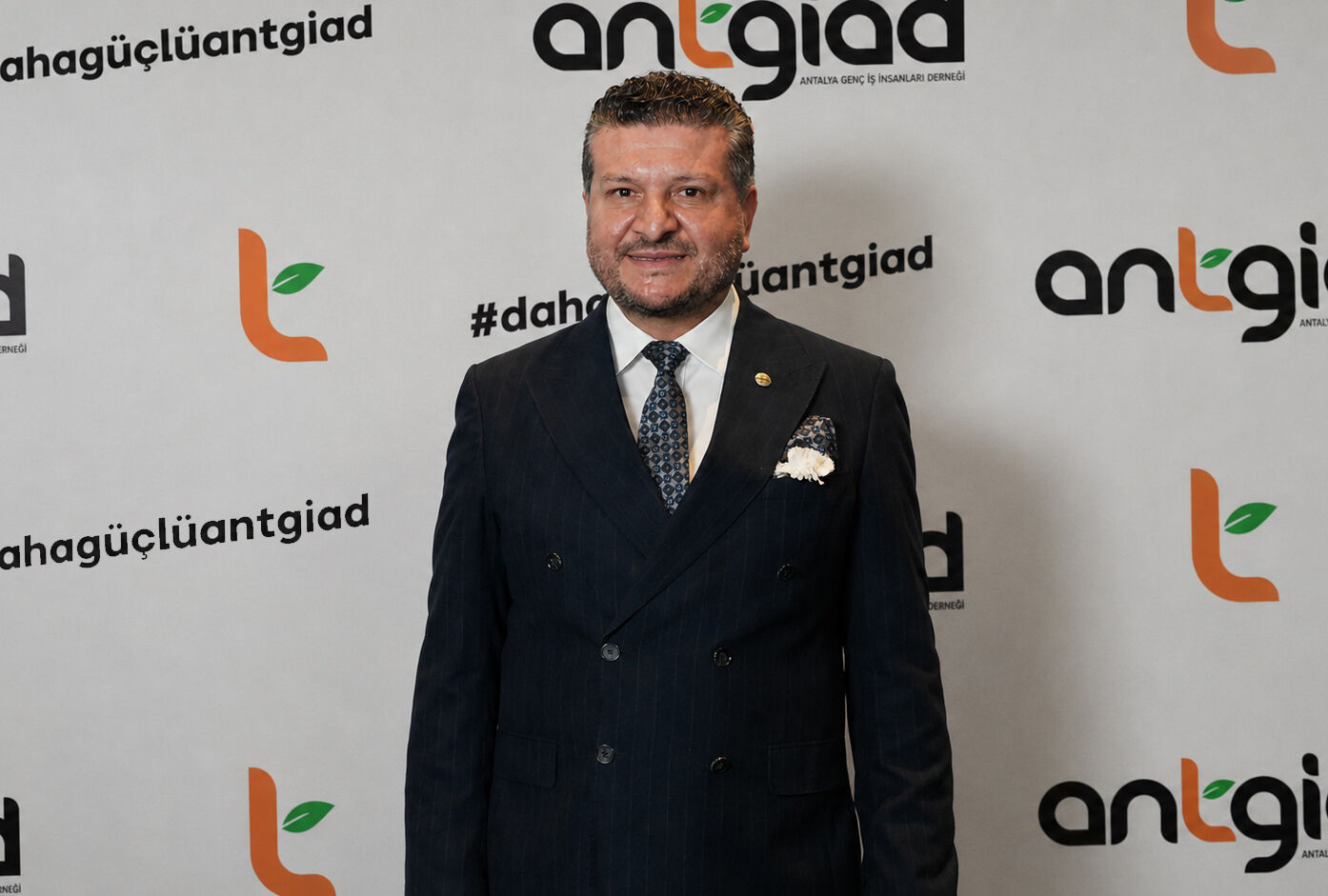 A N T G I A D 36 Y A S I N D A 1452655 432137