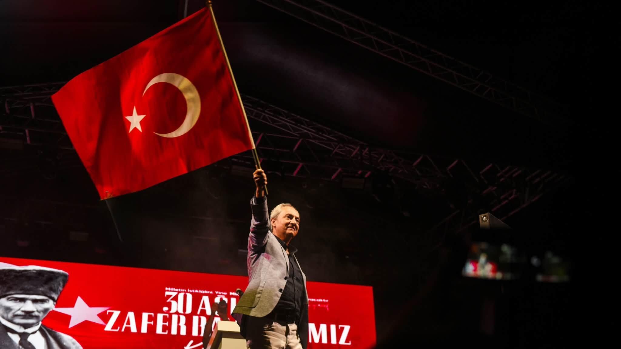 Kepezde Zafer Coskusu Binlerce Antalyali Dokumaparkta Bulustu 4