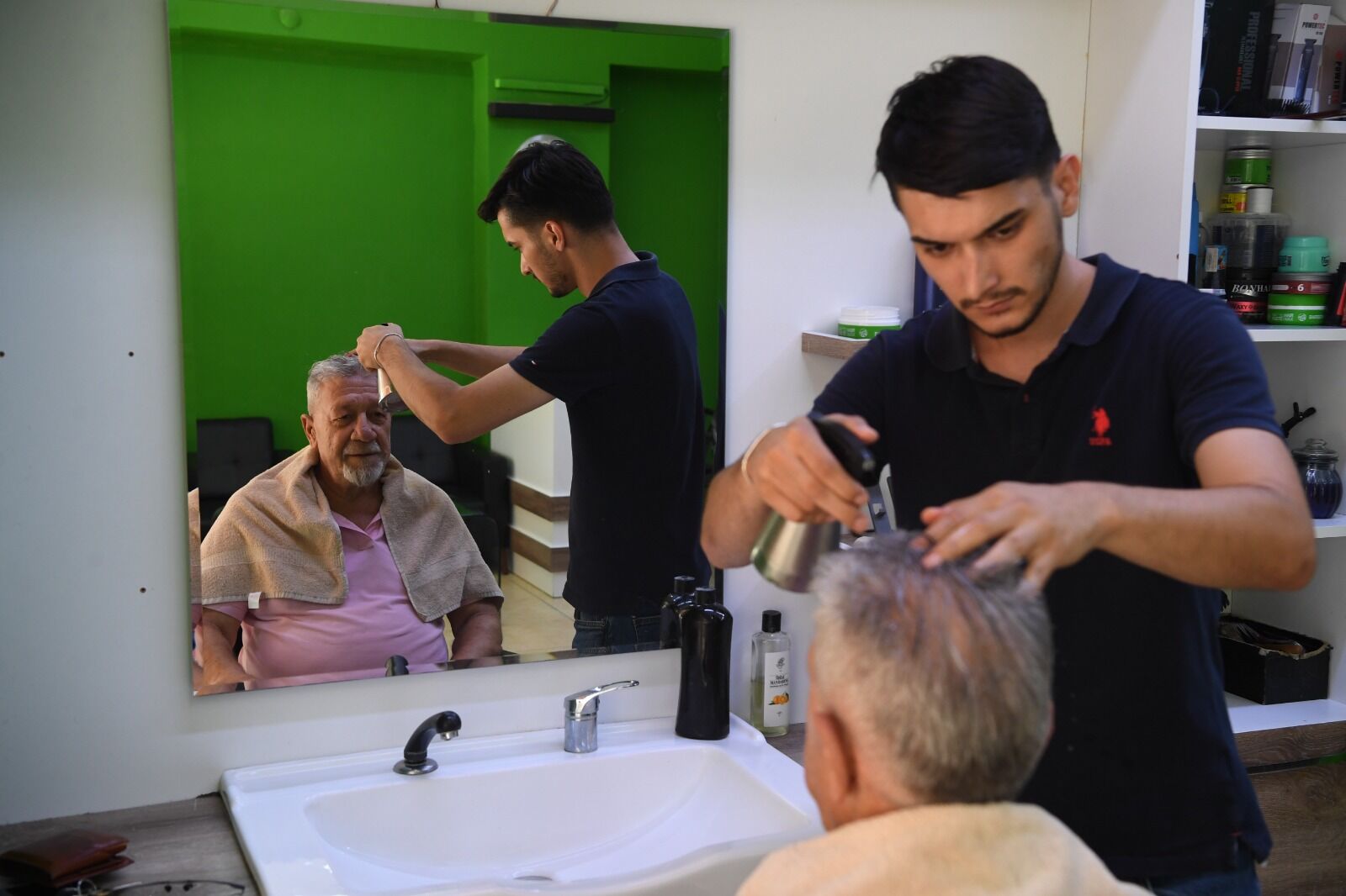 Konyaalti'nda Emeklilerin Hayatina Dokunan Proje Emekli Kart-1