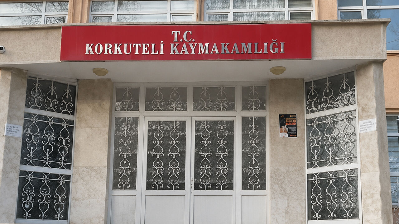 Korkuteli’de 8 taşınmaz satışa çıkıyor