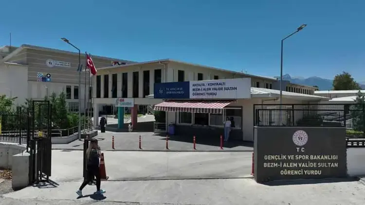 Milyonlarca öğrenciyi ilgilendiriyor: Başvurular başladı