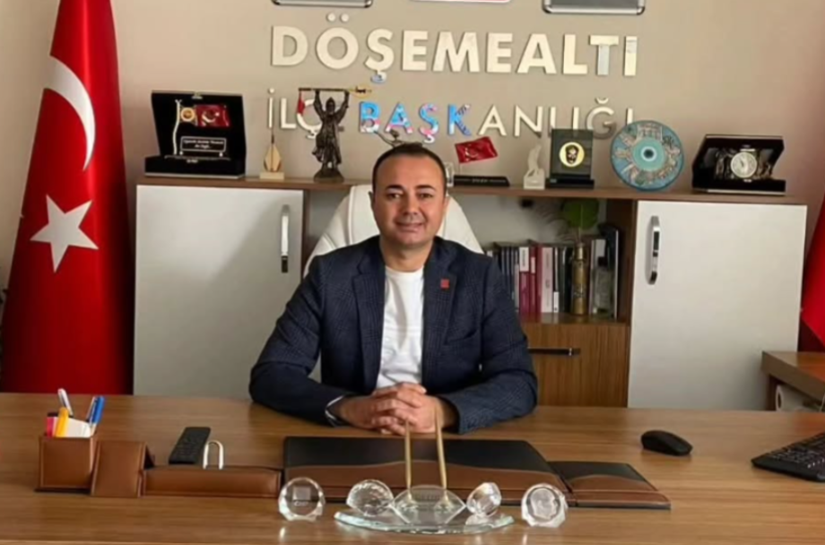 VELİ ÇOT