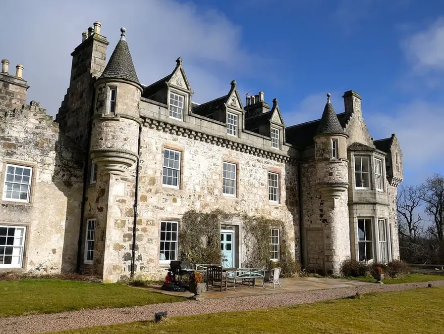 Wardhill Castle Exterior 719403