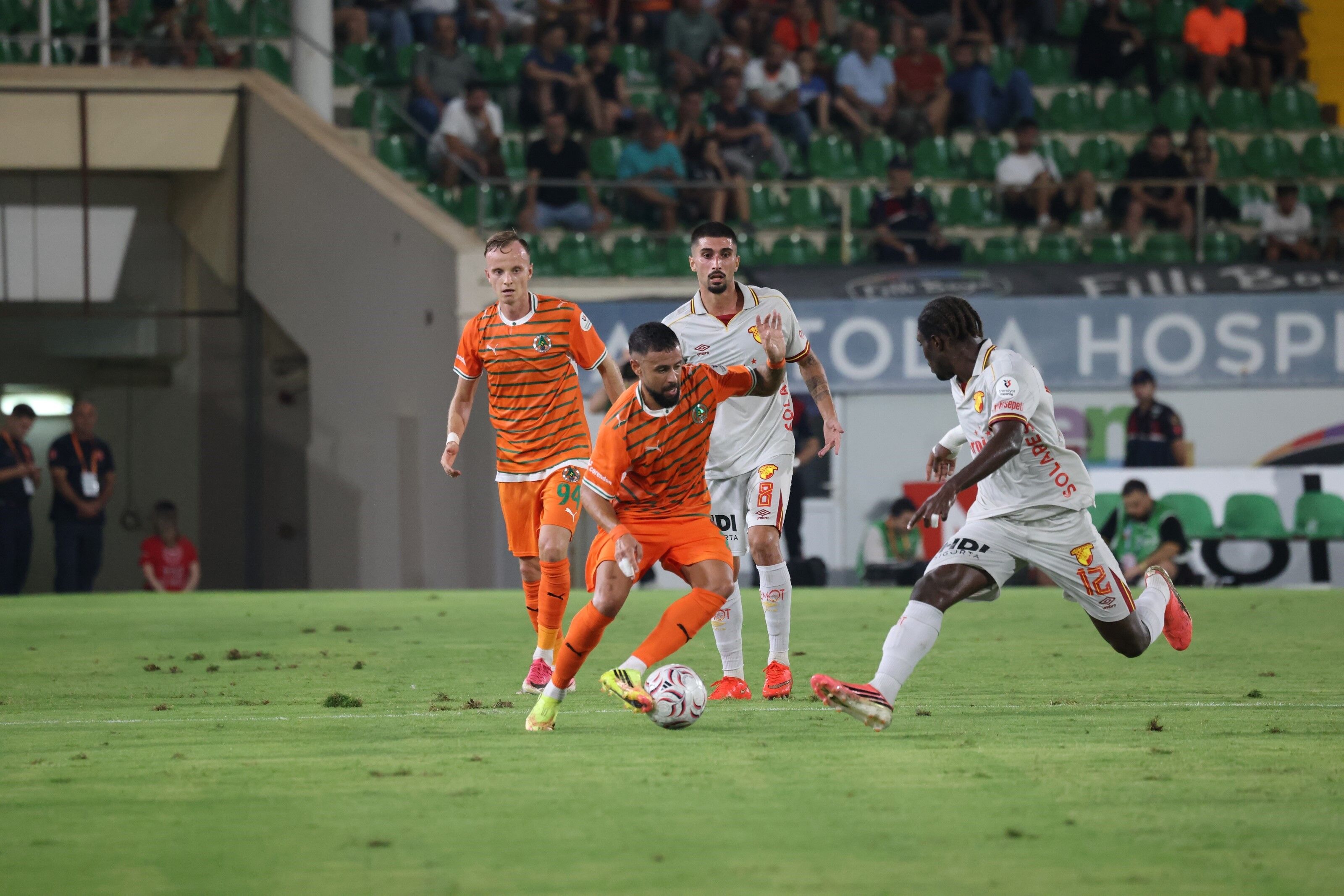 Alanyaspor’dan Göztepe maçı tepkisi: 2 puanımıza mal oldu