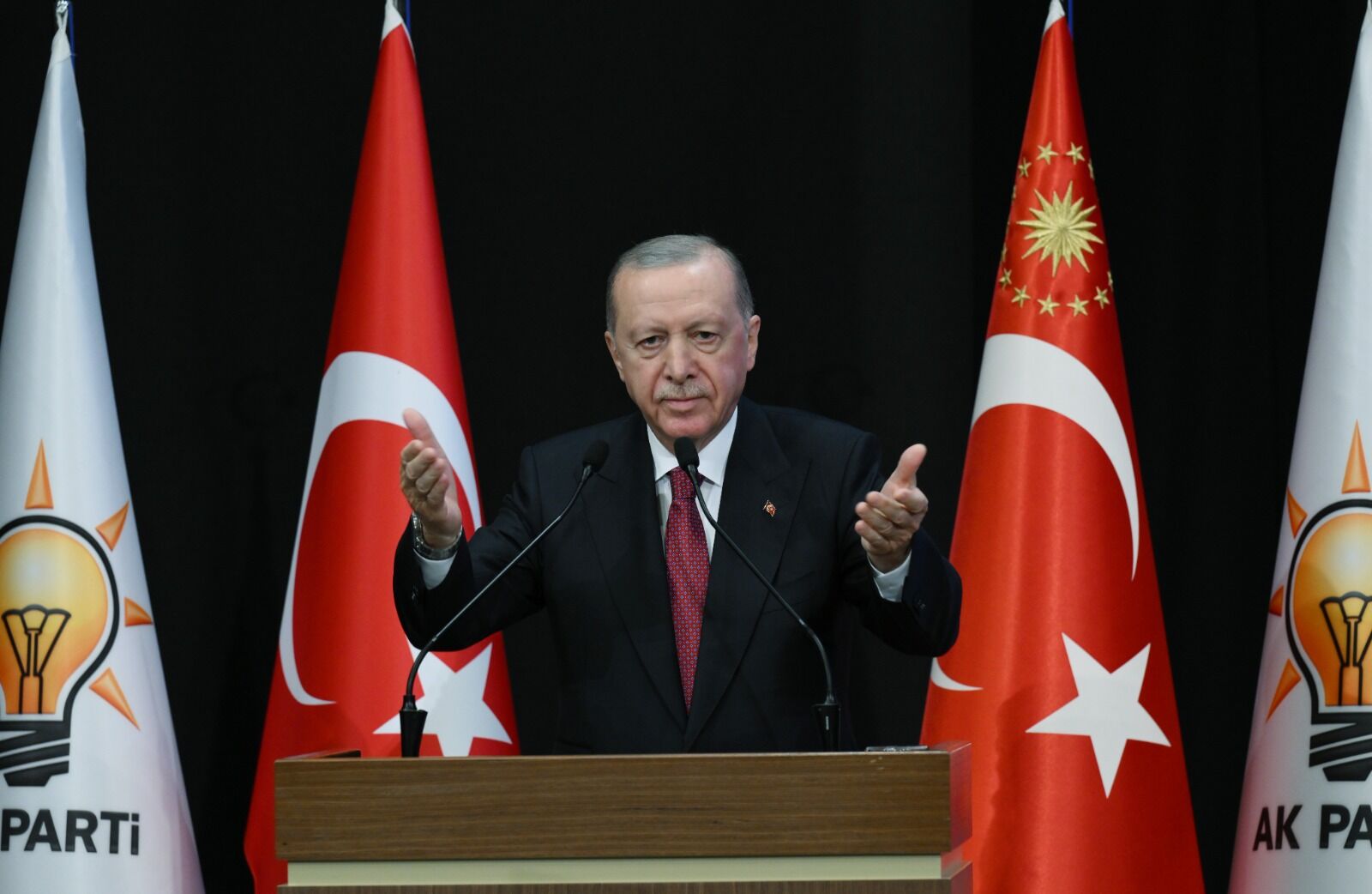Cumhurbaşkanı Erdoğan'dan dikkat çeken fon krizi açıklaması