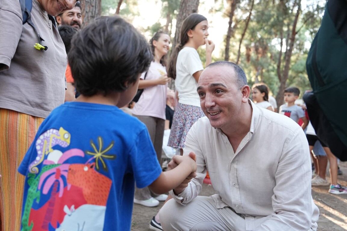 Başkan Kotan Çocuklarin Eğlencesi̇ne Ortak Oldu (10)