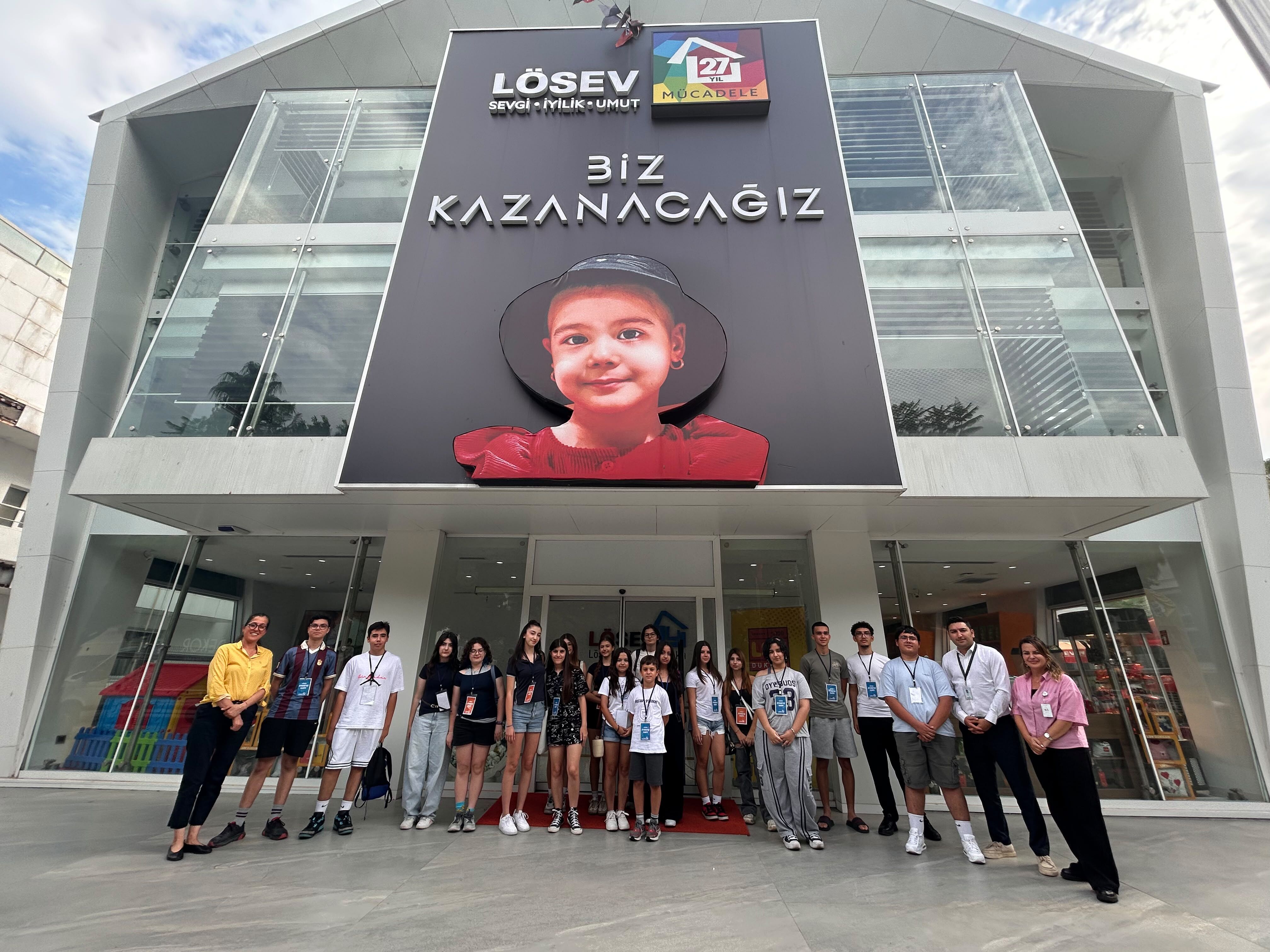 LÖSEV İncileri Antalya’da yazı etkinliklerle geçirdi