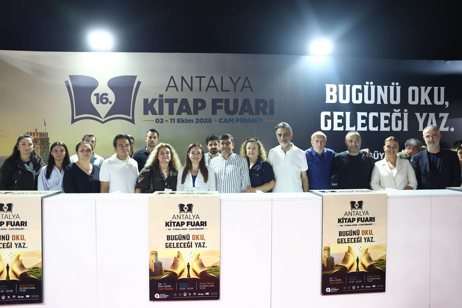 A N T A L Y A K I T A P F U A R I N I 1 M I L Y O N 173 B I N 1550245 461306