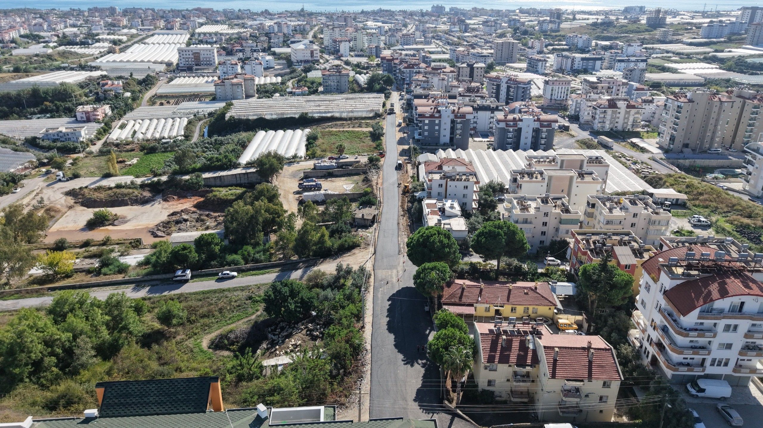 Alanya'da sıcak asfalt çalışması