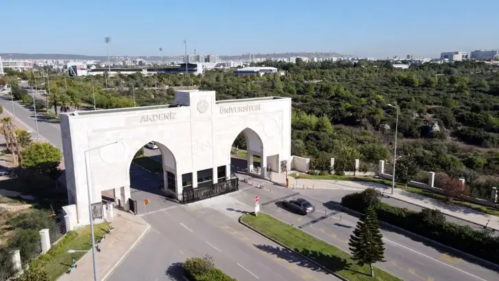 Akdeniz Üniversitesi 2-1