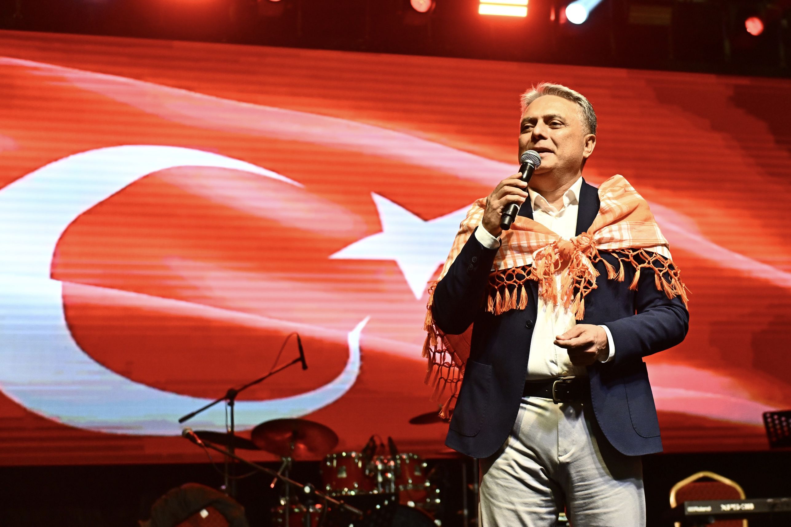 Baskan Uysal Yorukler Memleketin Yapi T 1582602 470587 (1)