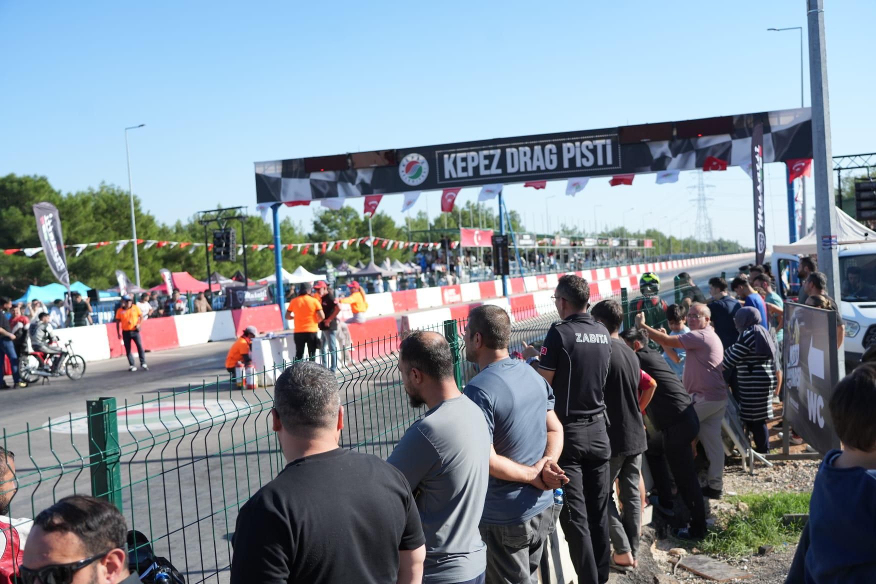 Kepezde Motodrag Yarislari Buyuk Heyecanla Suruyor 2