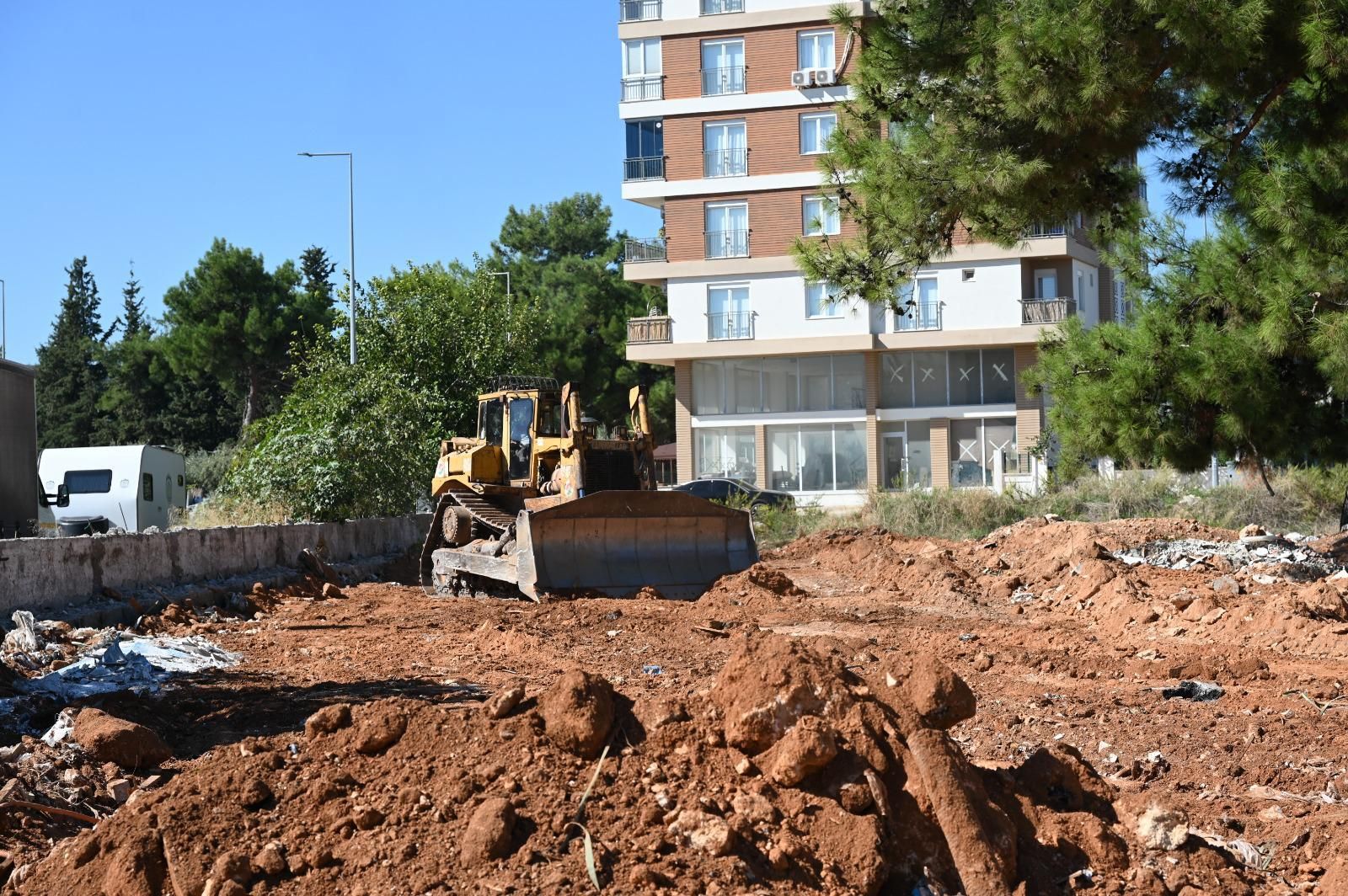 Kepezde Temizlik Seferberligi Aydogmusta 30 Kamyon Atik Kaldirildi 5