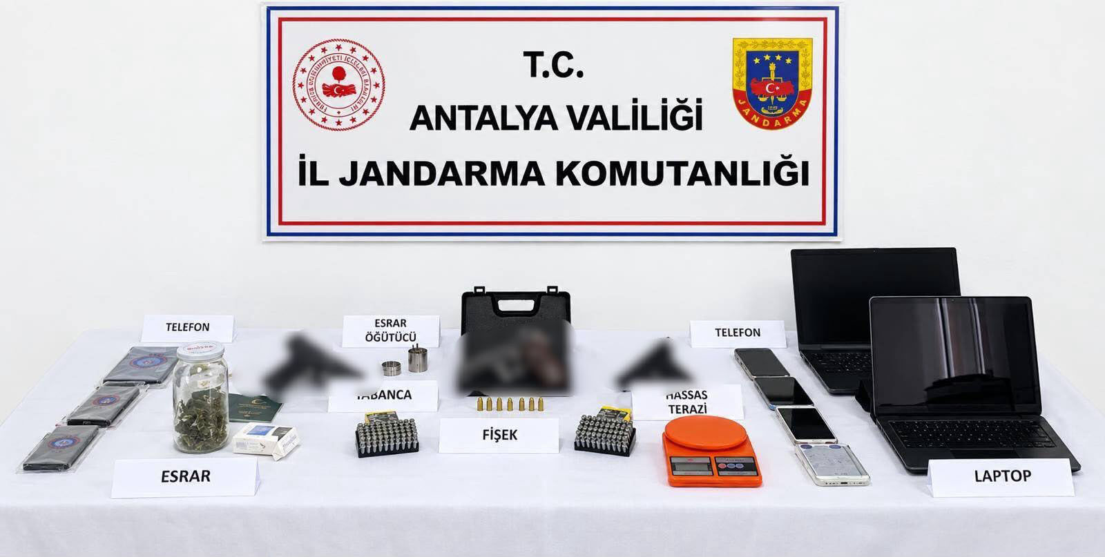 Kumluca’da uyuşturucu operasyonu