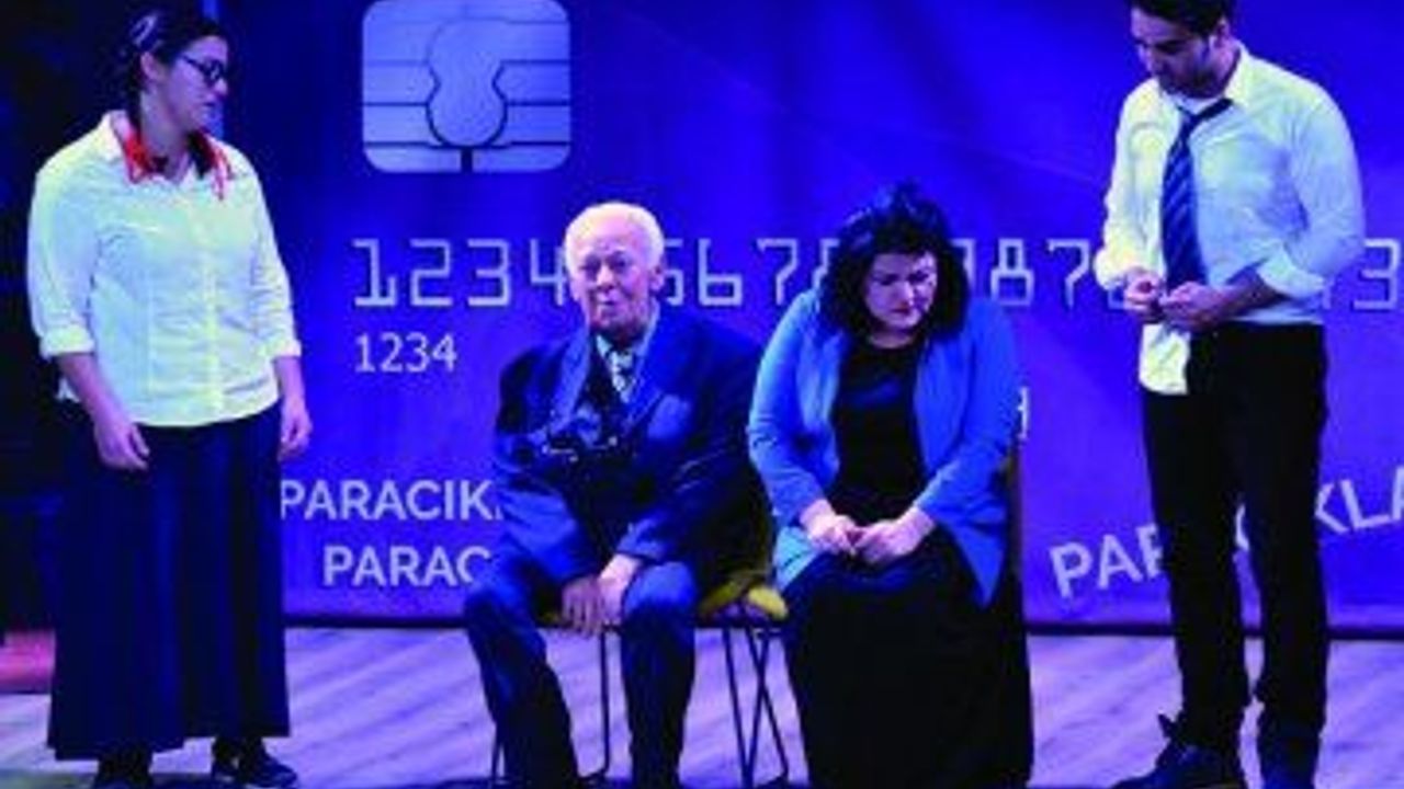 Polisten tiyatrolu uyarı