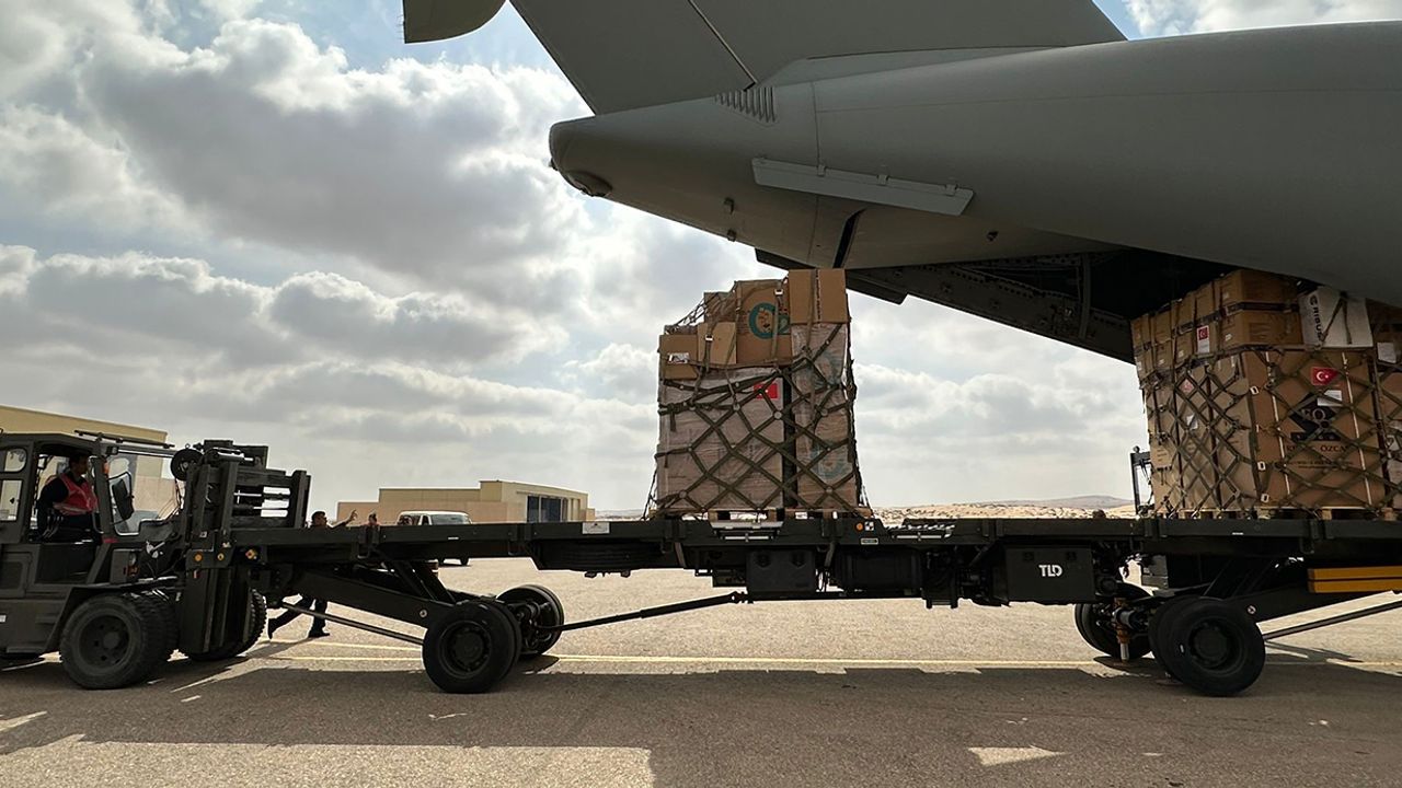 MSB: Gazze’ye yardım uçağı Mısır’da