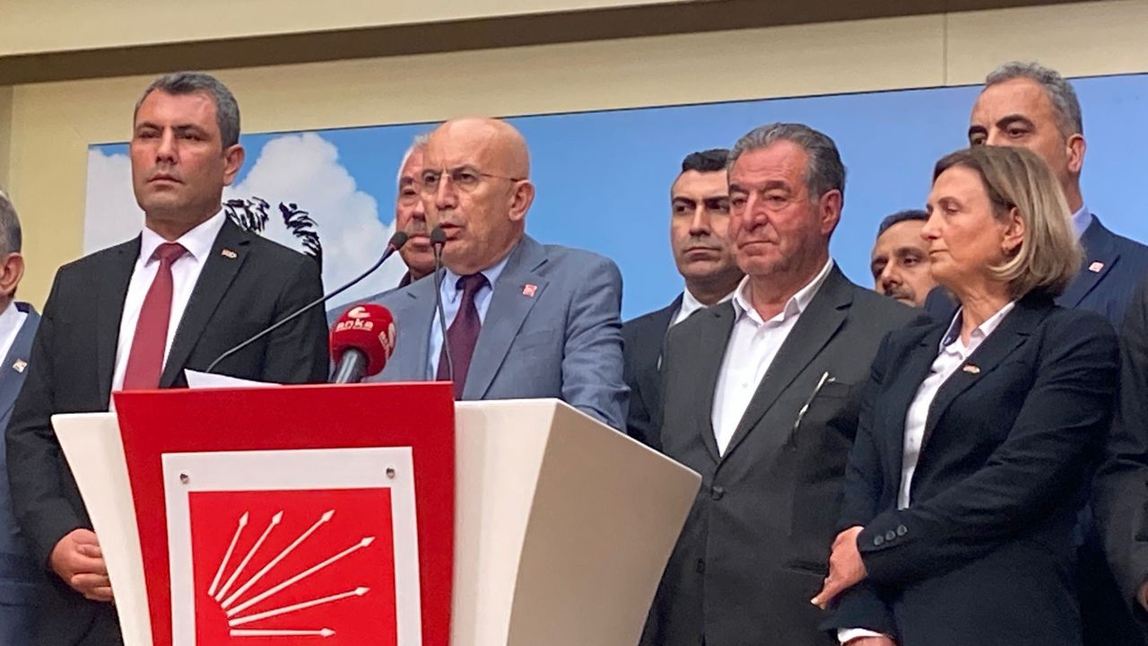 CHP'nin 55 il başkanı "Kılıçdaroğlu" dedi