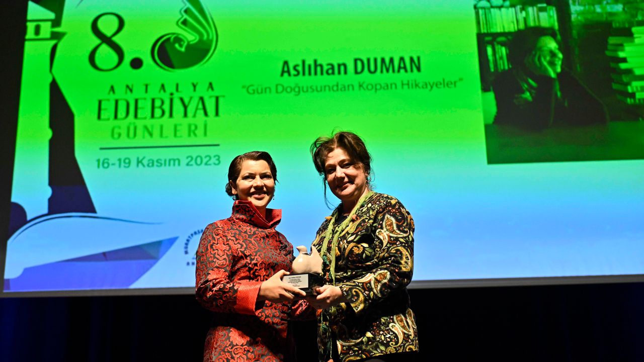 Antalya Edebiyat Günleri’nde ödüller verildi