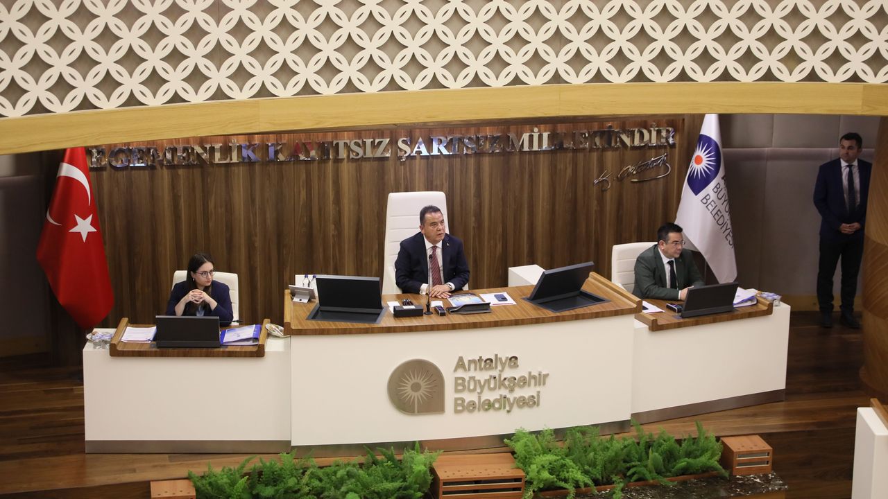 Büyükşehir Kasım ayı Meclisi gerçekleştirildi