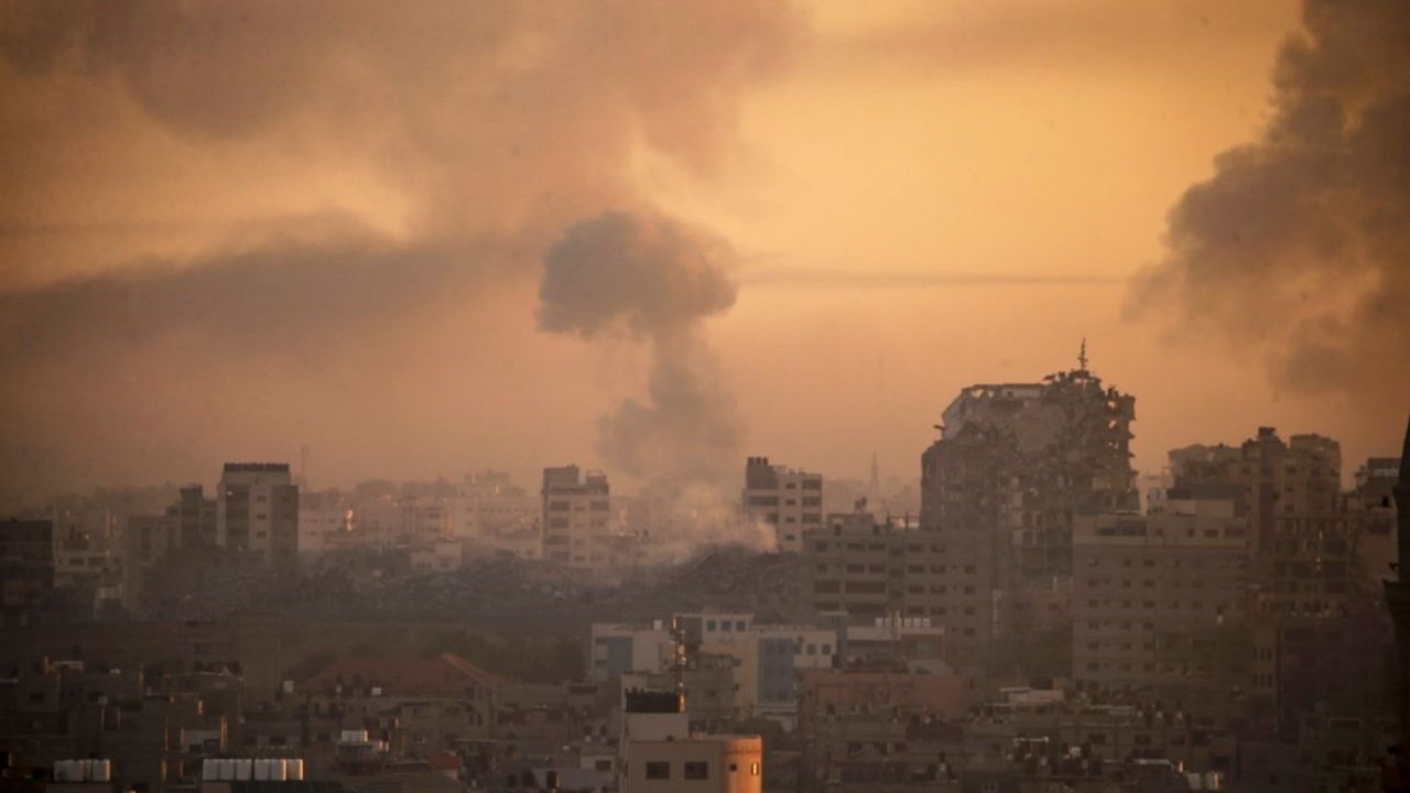 Gazze’de can kaybı 25 bin 105'e yükseldi