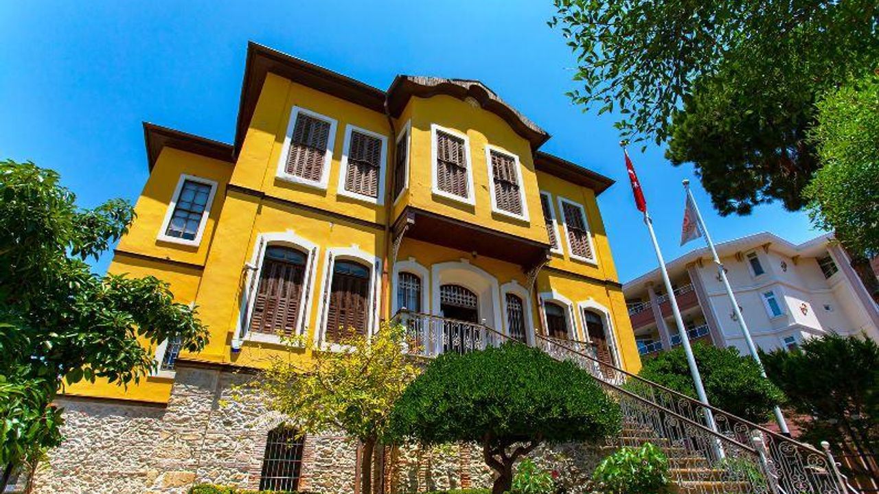 Gazi’nin izinde: Alanya Atatürk Evi Müzesi