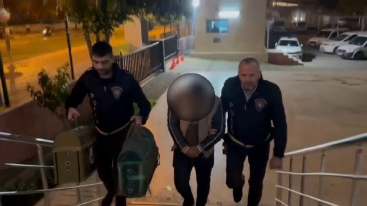 Antalya'da horoz dövüştüren 5 kişi yakalandı
