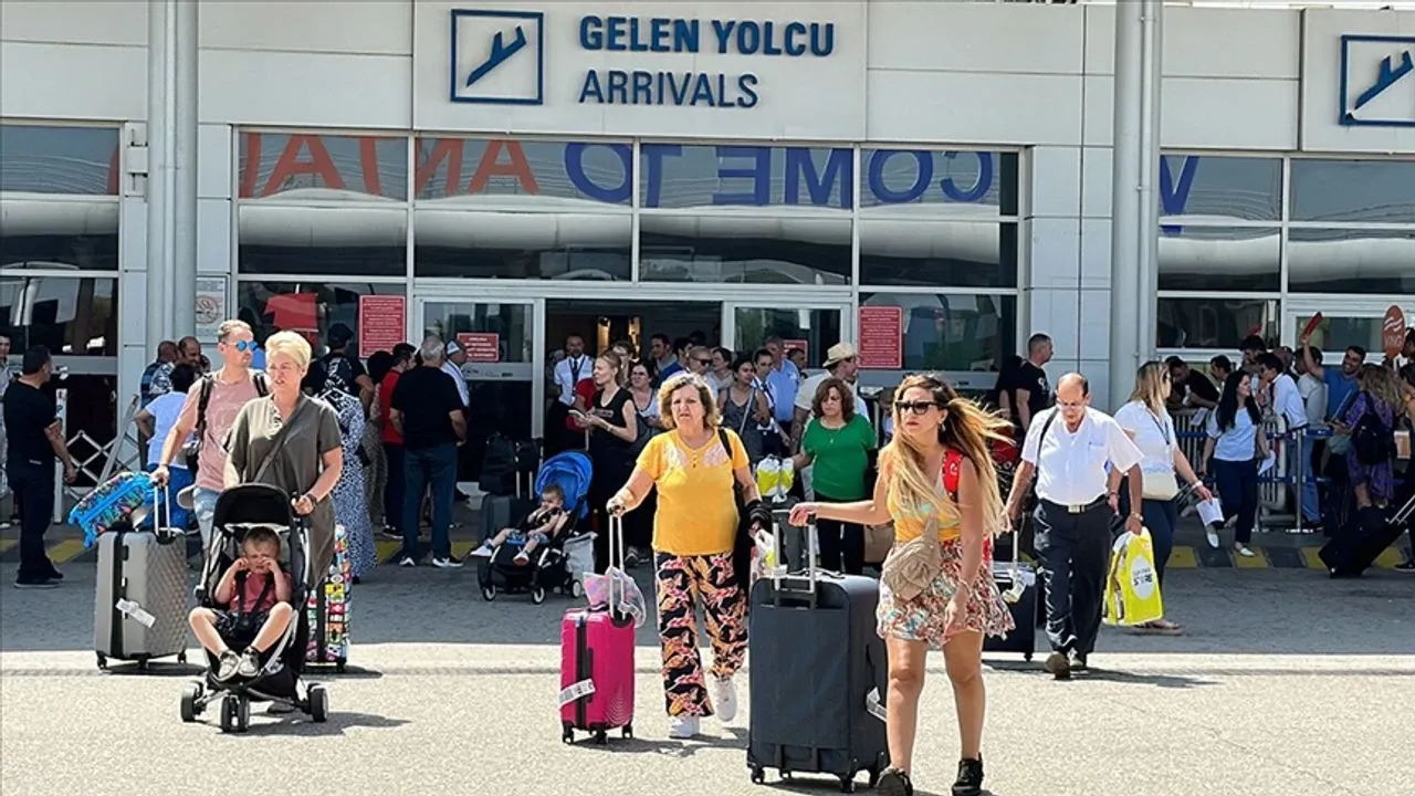 Konaklama vergisi Antalya’da kalsın