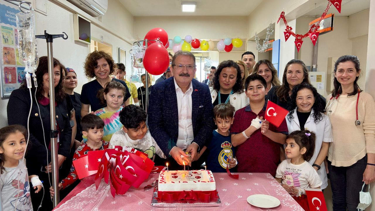 Hastanede 23 Nisan coşkusu
