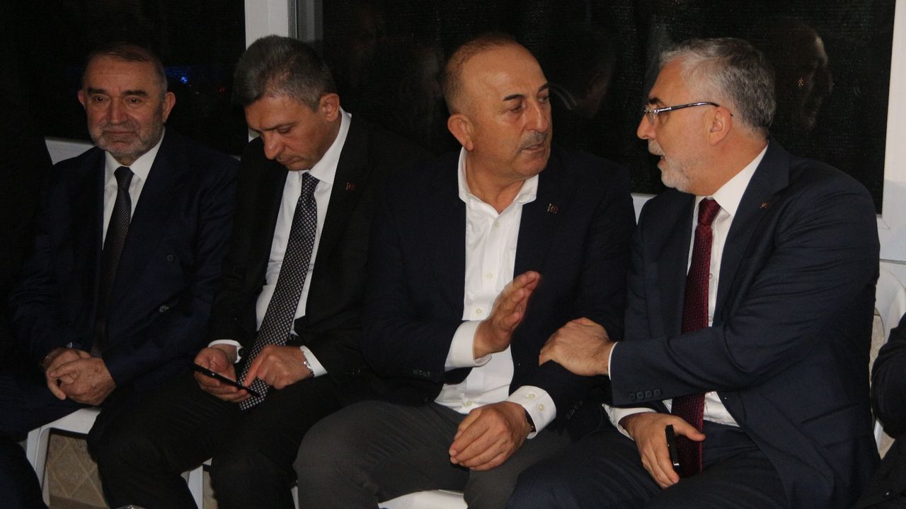 Yılmaz'dan Çavuşoğlu'na taziye ziyareti