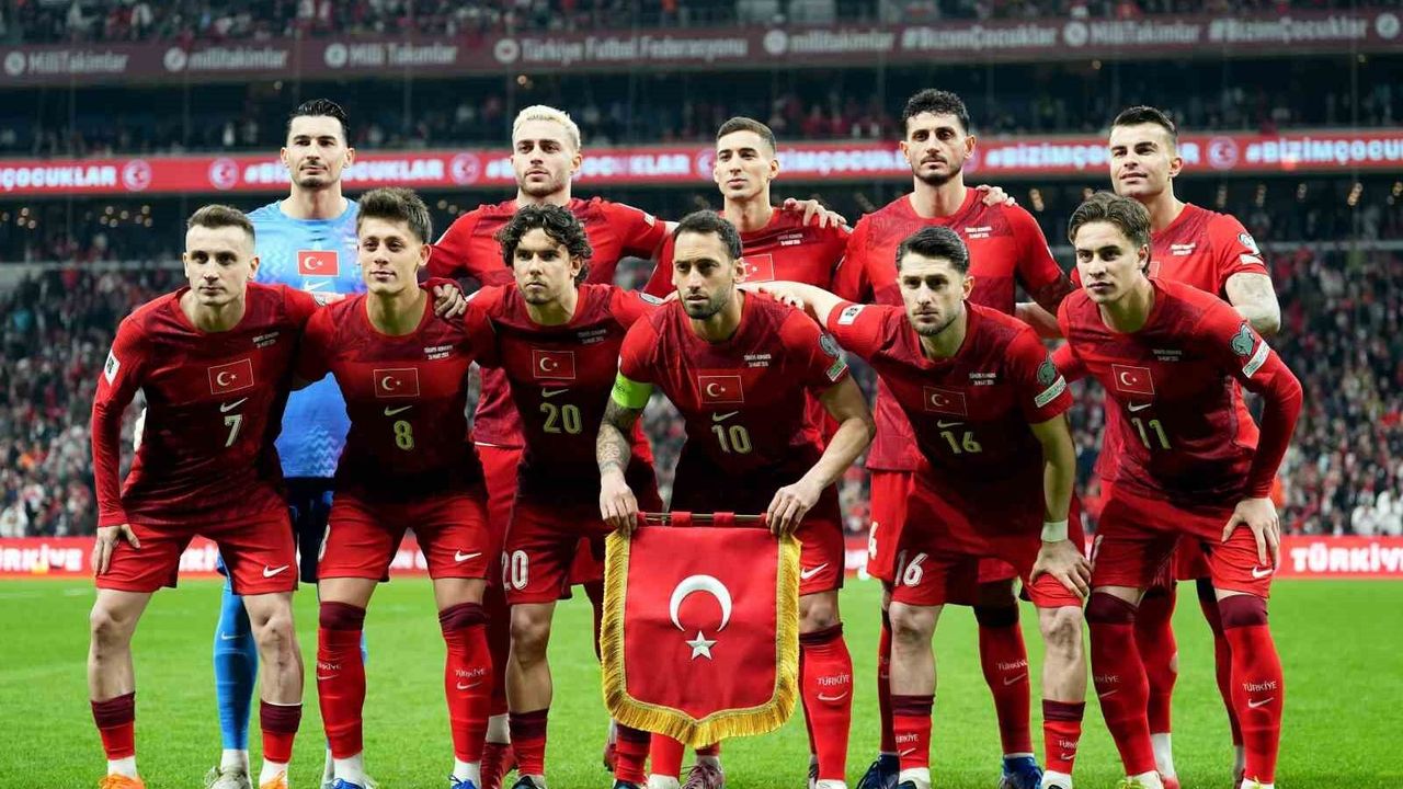Antalya’da Dünya Kupası heyecanı dev ekranda yaşanacak