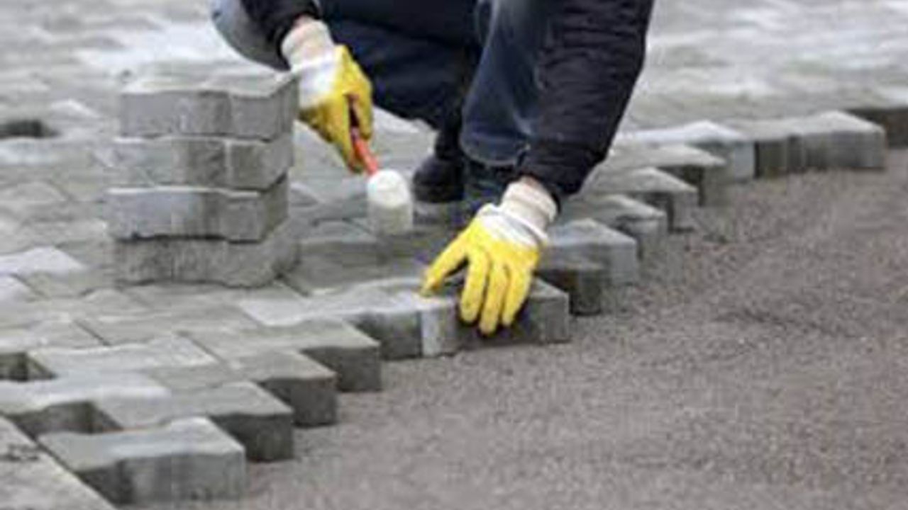 Antalya Doğu İlçelerinde Parke ve Beton İmalatı İçin İhale Süreci Başladı