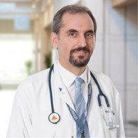  İç Hastalıkları ve Nefroloji Uzmanı Doç. Dr. Enes Murat Atasoyu