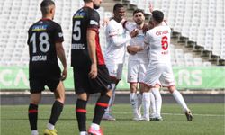 Antalyaspor deplasmanda 10 hafta sonra galip