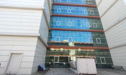 Hastane bankında ölü bulundu