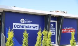 Konyaaltı Sahili’ne yeni tuvaletler