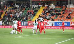 Alanyaspor: 1 - Ümraniyespor: 0 maç sonucu