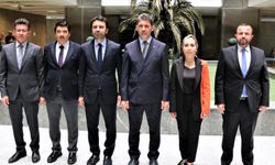Ak Parti Antalya milletvekilleri mazbatalarını aldı
