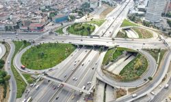 İstanbul'da  yollar boş kaldı        