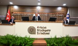 Başkan Böcek'ten konaklama vergisi açıklaması