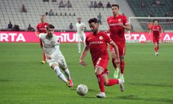 Giresunspor: 1 - FTA Antalyaspor: 0 İlk yarı sonucu