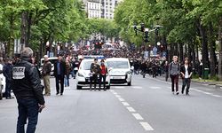 Fransa’daki protestolar için 40 bin polis görevlendirildi