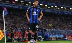 Hakan Çalhanoğlu, 5 yıl daha Inter'de