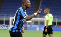 Everton, 38 yaşındaki Ashley Young’ı transfer etti