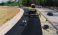 Konyaaltı’da yollar yenileniyor